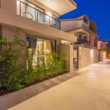 Merkezde Ultra Lueks 1