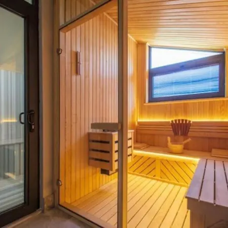 Hotel Merkezde Ultra Lueks 1