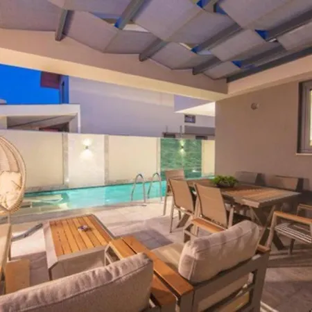 Hotel Merkezde Ultra Lueks 1