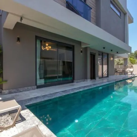 Merkezde Ultra Lueks 1 Hotel Fethiye